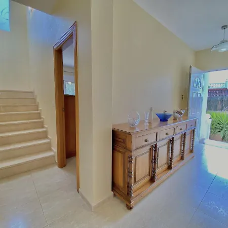 4 Bed Pisnella, Private Pool